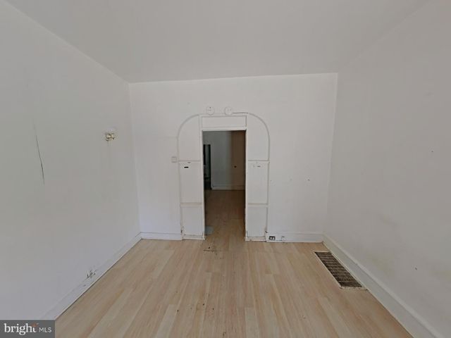 4240 N 15TH ST, Philadelphia, PA 19140