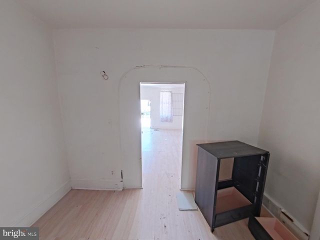 4240 N 15TH ST, Philadelphia, PA 19140