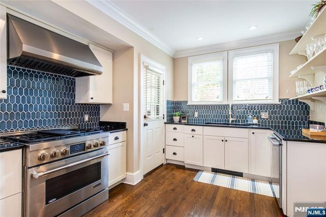 90 Gates Avenue, Montclair, NJ 07042