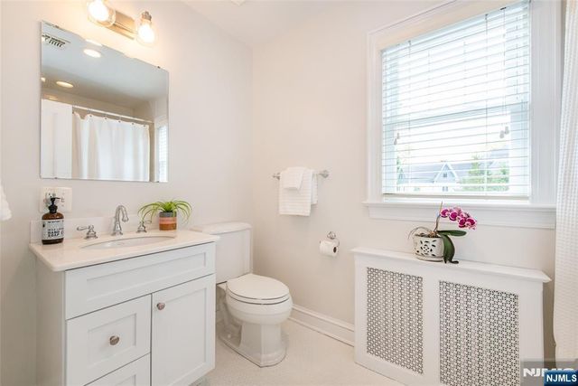 90 Gates Avenue, Montclair, NJ 07042