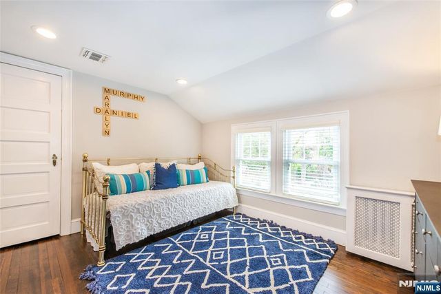 90 Gates Avenue, Montclair, NJ 07042