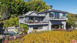 8951 St Ives Drive, West Hollywood, CA 90069