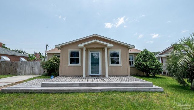 412 Labree Rd, Pensacola, FL 32507