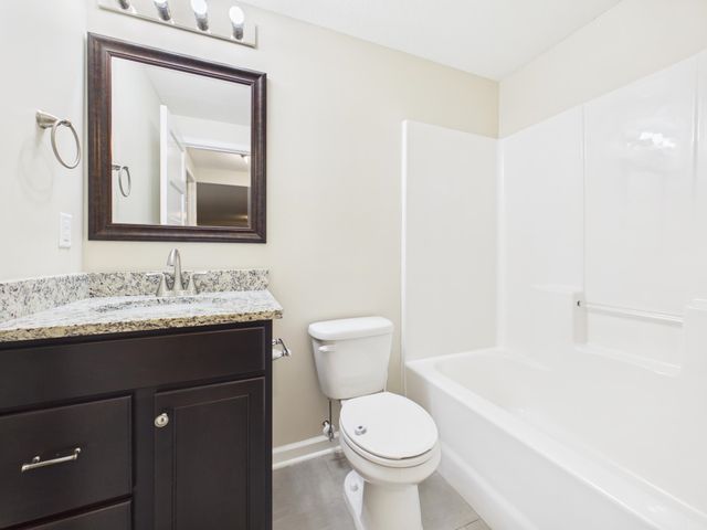 2101 N Woodard St., Derby, KS 67037