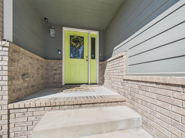2101 N Woodard St., Derby, KS 67037