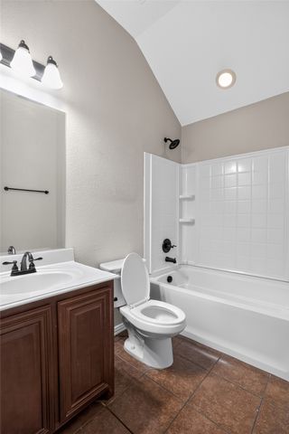 5252 Smokey Ridge Drive, Fort Worth, TX 76123