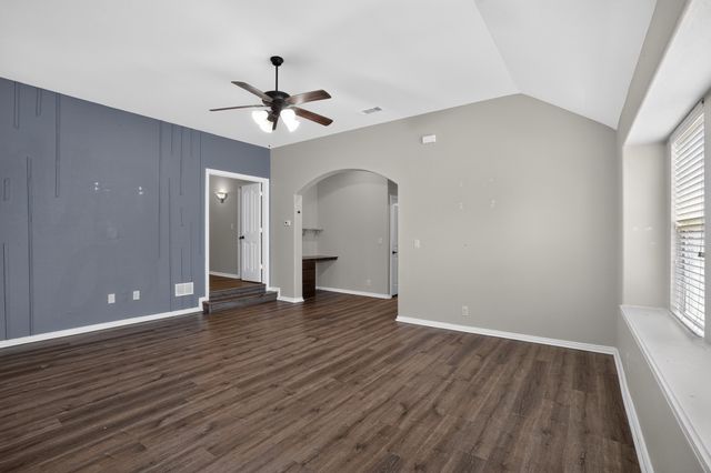 5252 Smokey Ridge Drive, Fort Worth, TX 76123