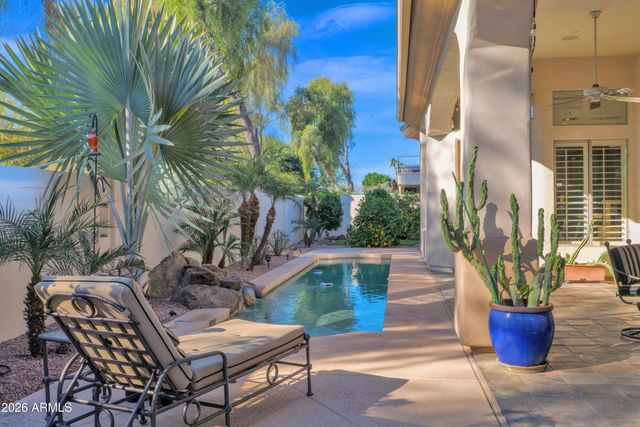 741 W AZALEA Drive, Chandler, AZ 85248