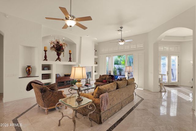 741 W AZALEA Drive, Chandler, AZ 85248