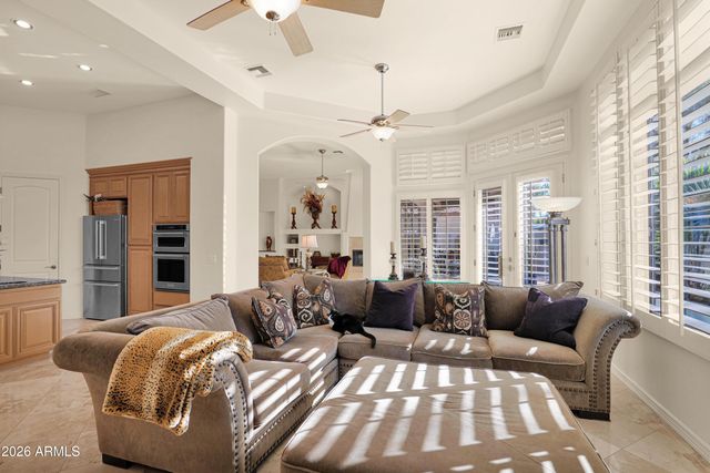 741 W AZALEA Drive, Chandler, AZ 85248