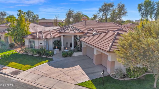 741 W AZALEA Drive, Chandler, AZ 85248