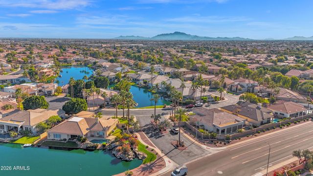 741 W AZALEA Drive, Chandler, AZ 85248