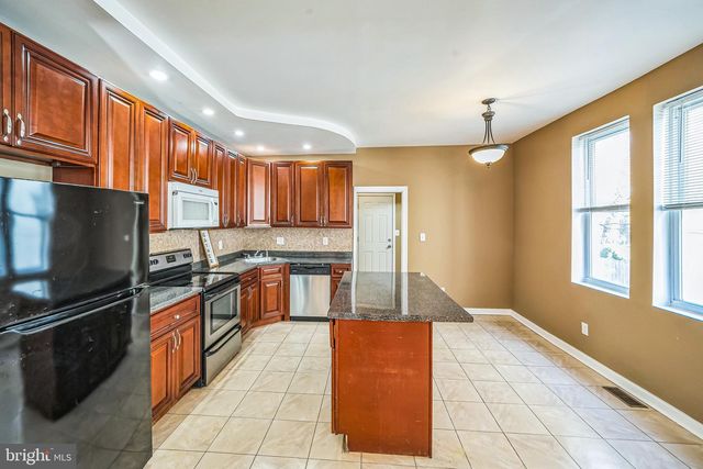 3817 HAVERFORD AVE, Philadelphia, PA 19104