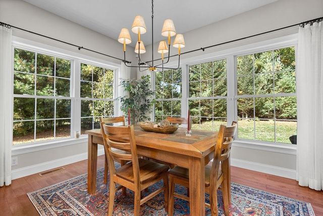 6 Swan Circle, Concord, NH 03301