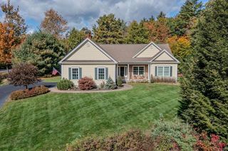 6 Swan Circle, Concord, NH 03301