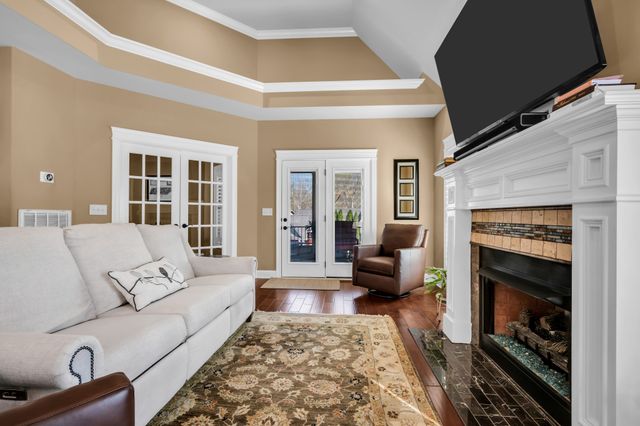 533 Summit View Cir, Clarksville, TN 37043