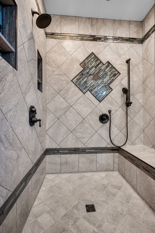 533 Summit View Cir, Clarksville, TN 37043