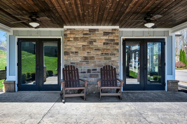 533 Summit View Cir, Clarksville, TN 37043