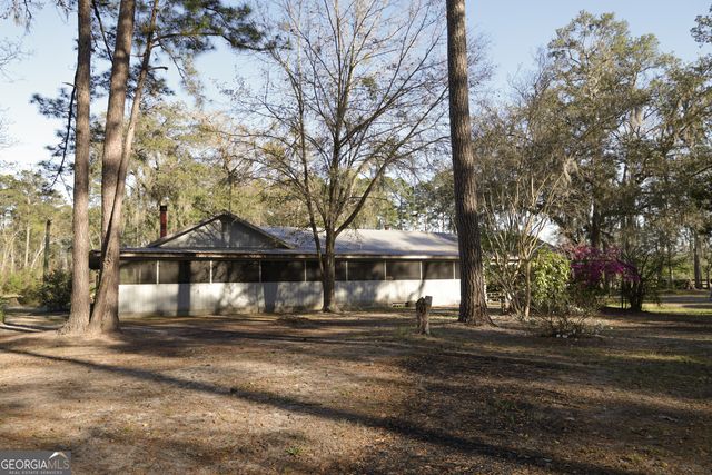 26 Capt Hanks Road, Woodbine, GA 31569