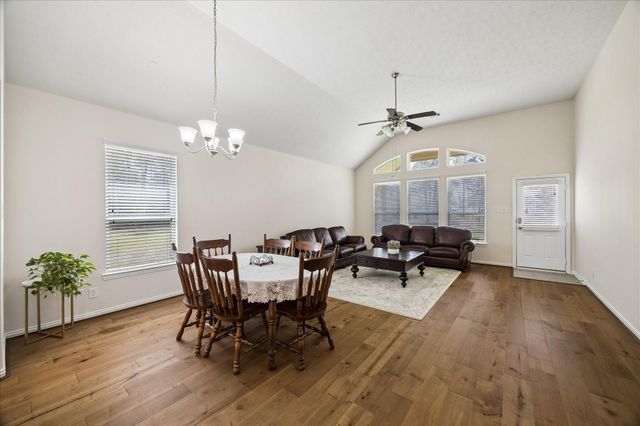 22400 Pineridge Drive, Porter, TX 77365