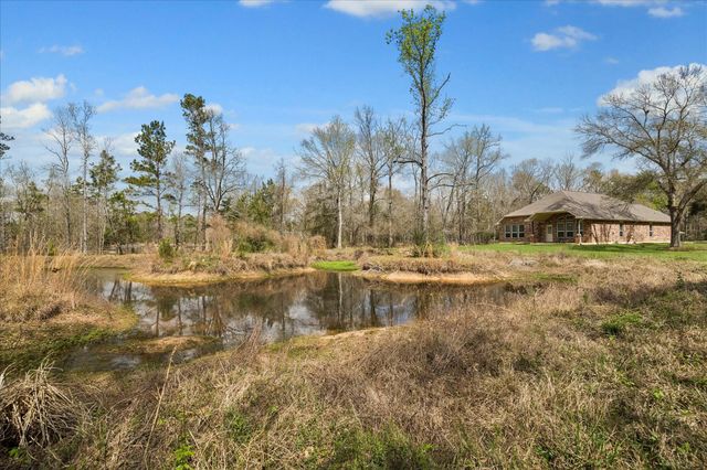 22400 Pineridge Drive, Porter, TX 77365