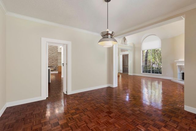 49 Rolling Links Court, Spring, TX 77380