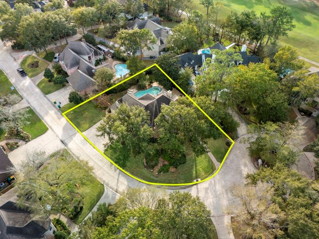 49 Rolling Links Court, Spring, TX 77380