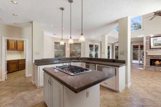 49 Rolling Links Court, Spring, TX 77380