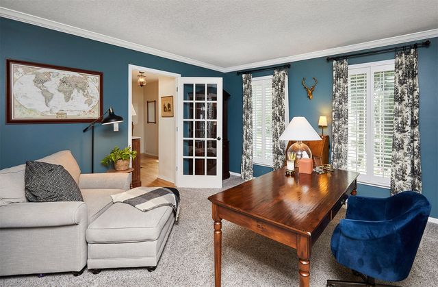 926 57th Street, West Des Moines, IA 50266