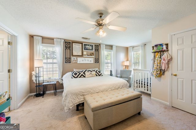205 Courtyard Lane, Newnan, GA 30265