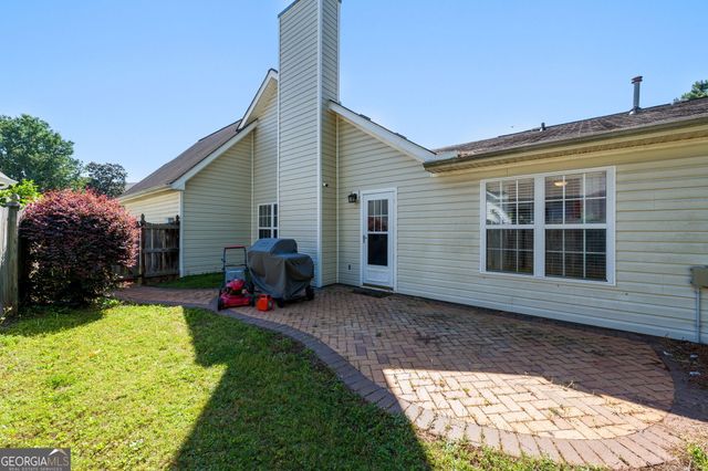 205 Courtyard Lane, Newnan, GA 30265