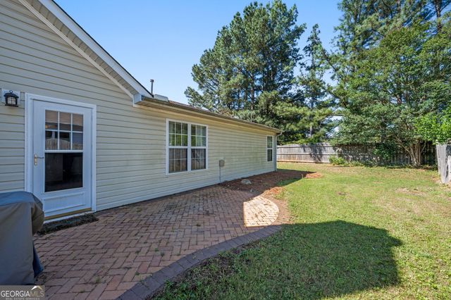 205 Courtyard Lane, Newnan, GA 30265