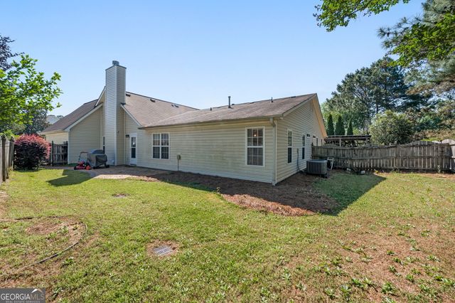 205 Courtyard Lane, Newnan, GA 30265
