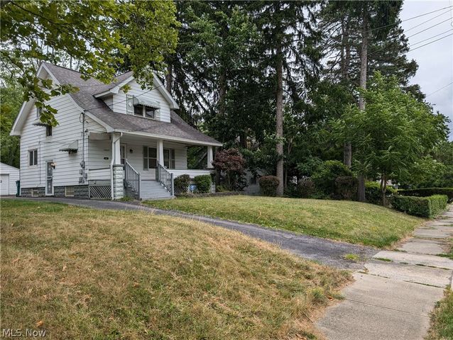 16029 Friend Avenue, Maple Heights, OH 44137