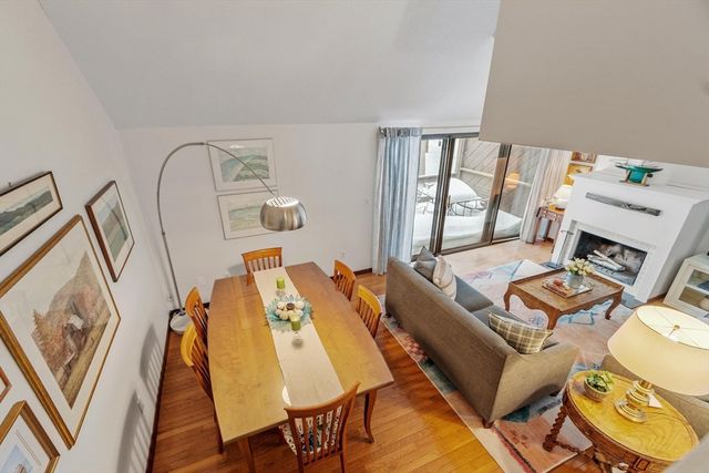 262 Brown Bear Crossing 262, Acton, MA 01720