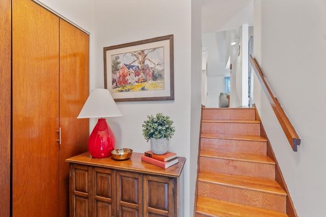 262 Brown Bear Crossing 262, Acton, MA 01720