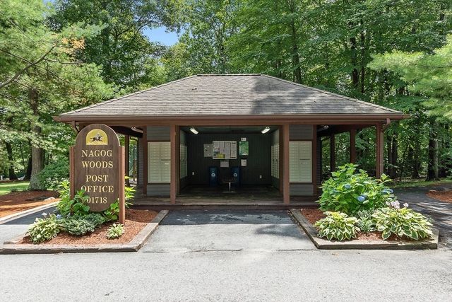 262 Brown Bear Crossing 262, Acton, MA 01720