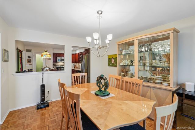 164 N Route 303 2, Congers, NY 10920
