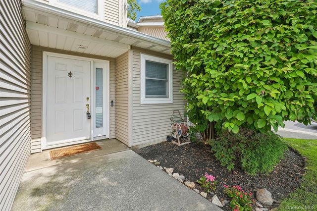 164 N Route 303 2, Congers, NY 10920