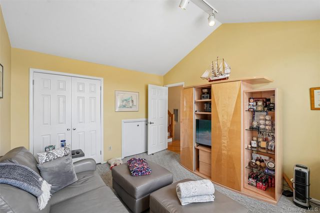 164 N Route 303 2, Congers, NY 10920