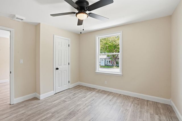 20 Orchard Terrace, Salem, NH 03079