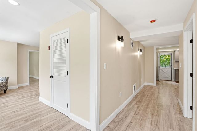 20 Orchard Terrace, Salem, NH 03079