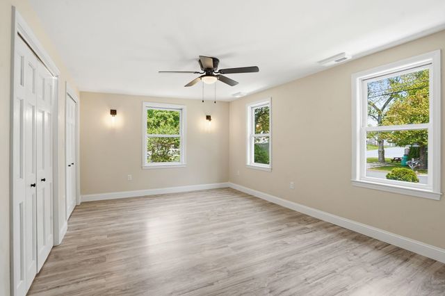 20 Orchard Terrace, Salem, NH 03079