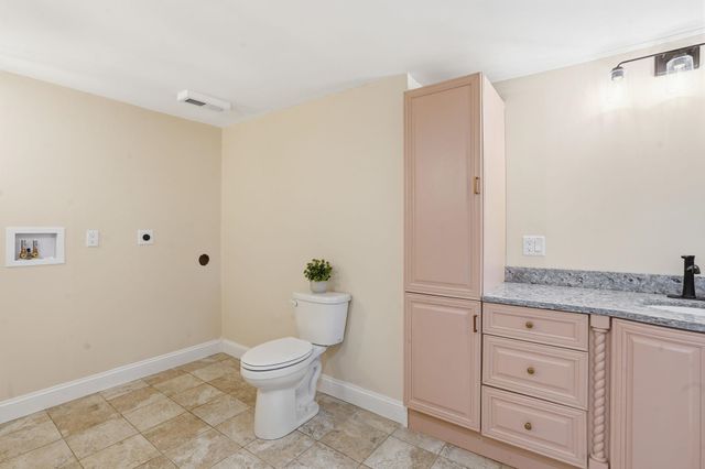 20 Orchard Terrace, Salem, NH 03079