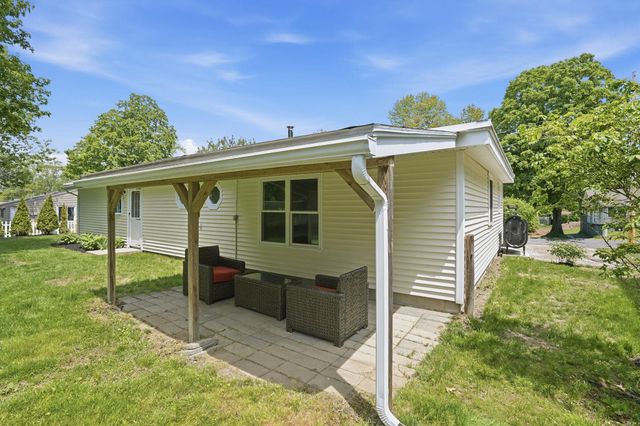 20 Orchard Terrace, Salem, NH 03079