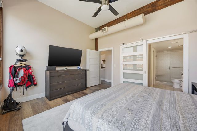 2502 Live Oak Street 235, Dallas, TX 75204