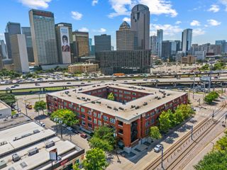 2502 Live Oak Street 235, Dallas, TX 75204