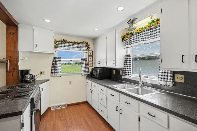 2605 25th Street, Bay City, MI 48708