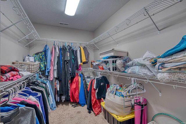 8150 Edenton Drive, Evansville, IN 47715