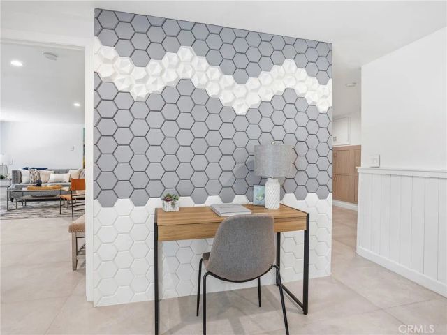 7580 McGroarty Terrace, Tujunga, CA 91042